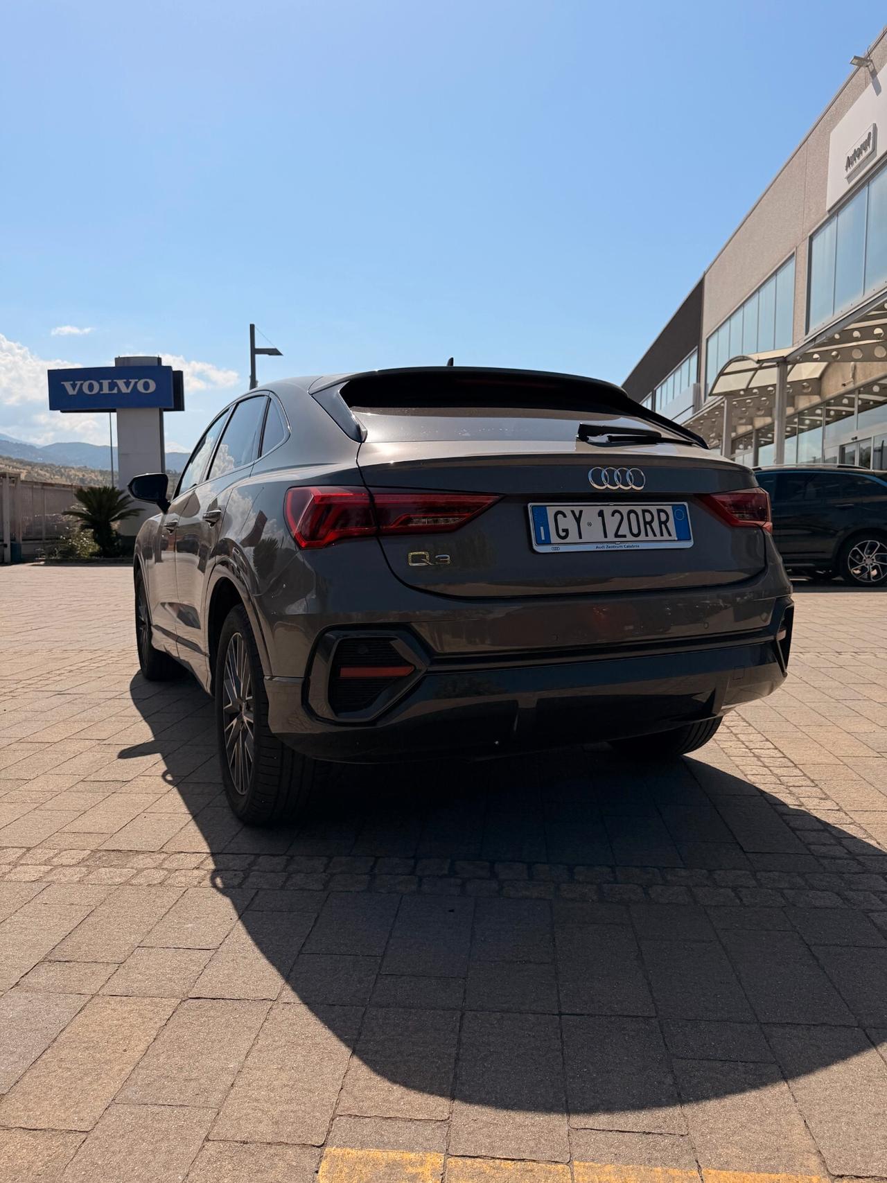 Audi Q3 SPORTBACK 35TDI S TRONIC - 2025