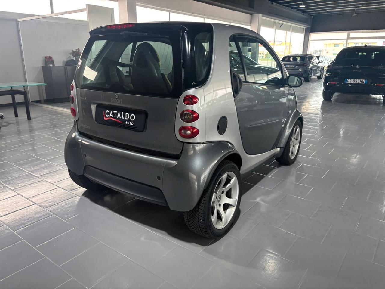 Smart ForTwo 700 coupé pulse (45 kW)