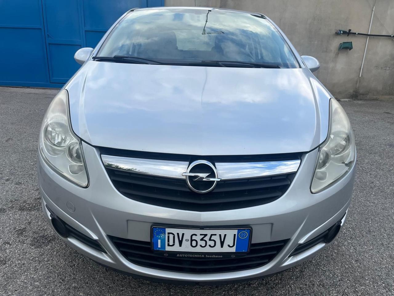 Opel corsa 3P-1.2 benz-km 127000-2009