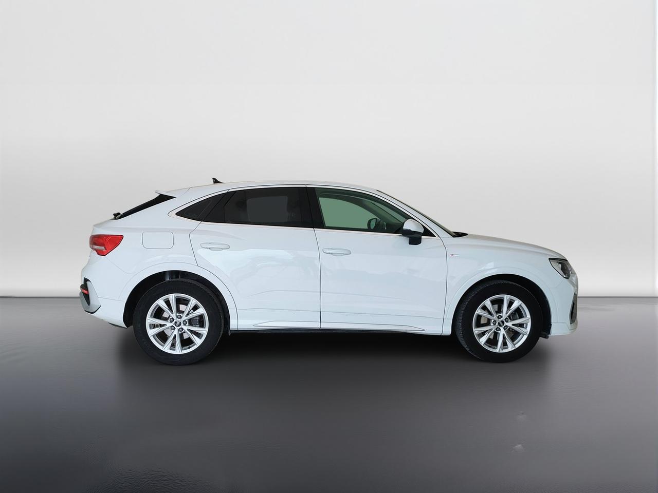 AUDI Q3 I 2019 Sportback - Q3 Sportback 35 2.0 tdi S line edition s-tronic