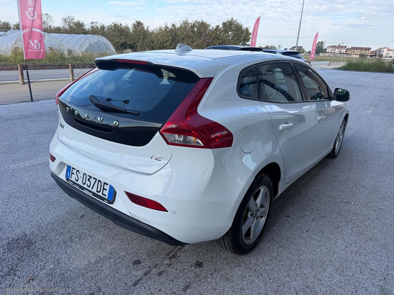 VOLVO V40 T2 Business Plus SOLO KM.98000