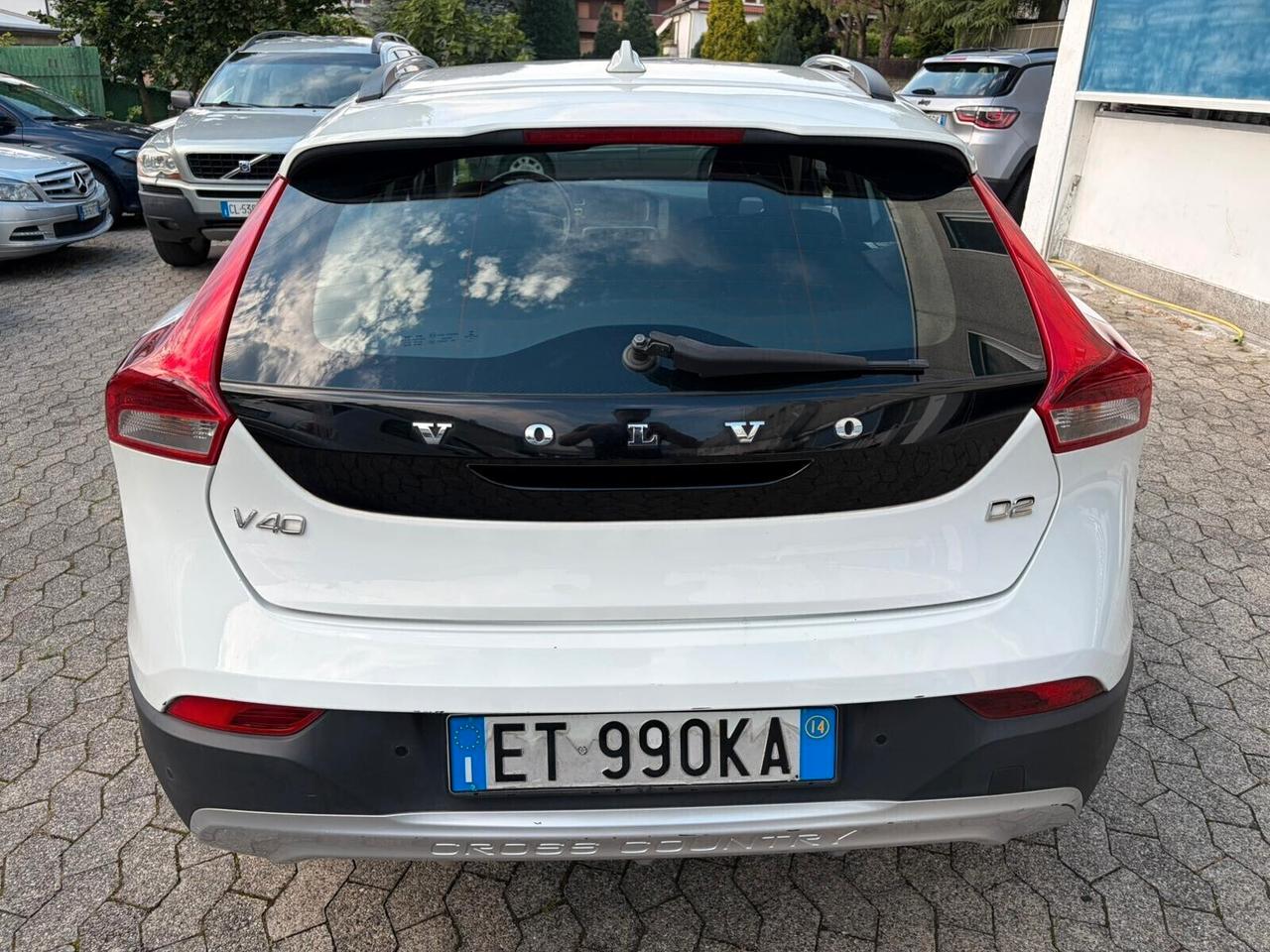 Volvo V40 Cross Country D2 1.6 Summum*EURO5B*NEOPATENTATI