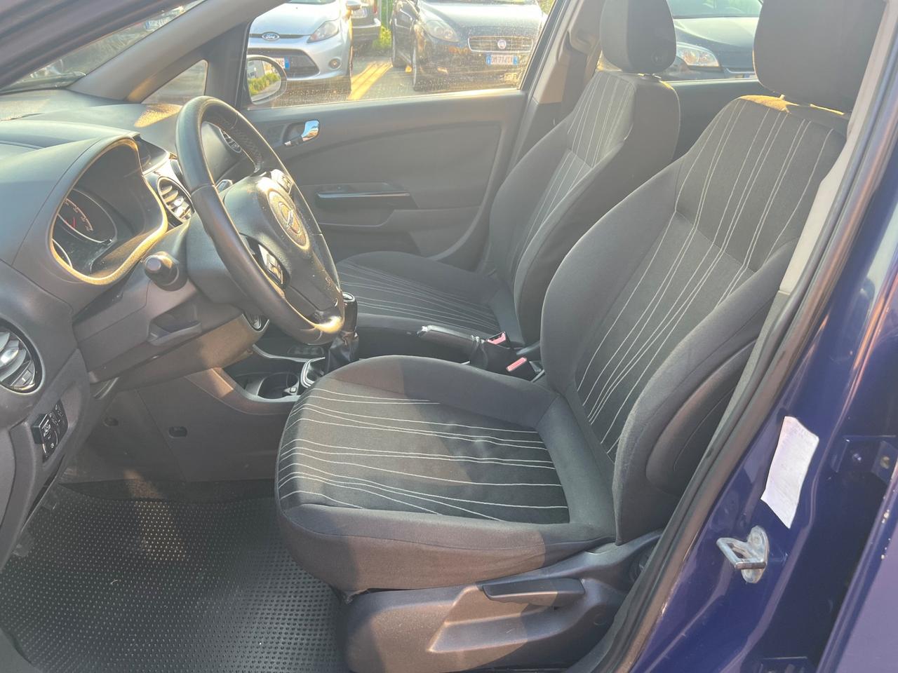 Opel Corsa 1.2 80CV 5 porte GPL-TECH Club