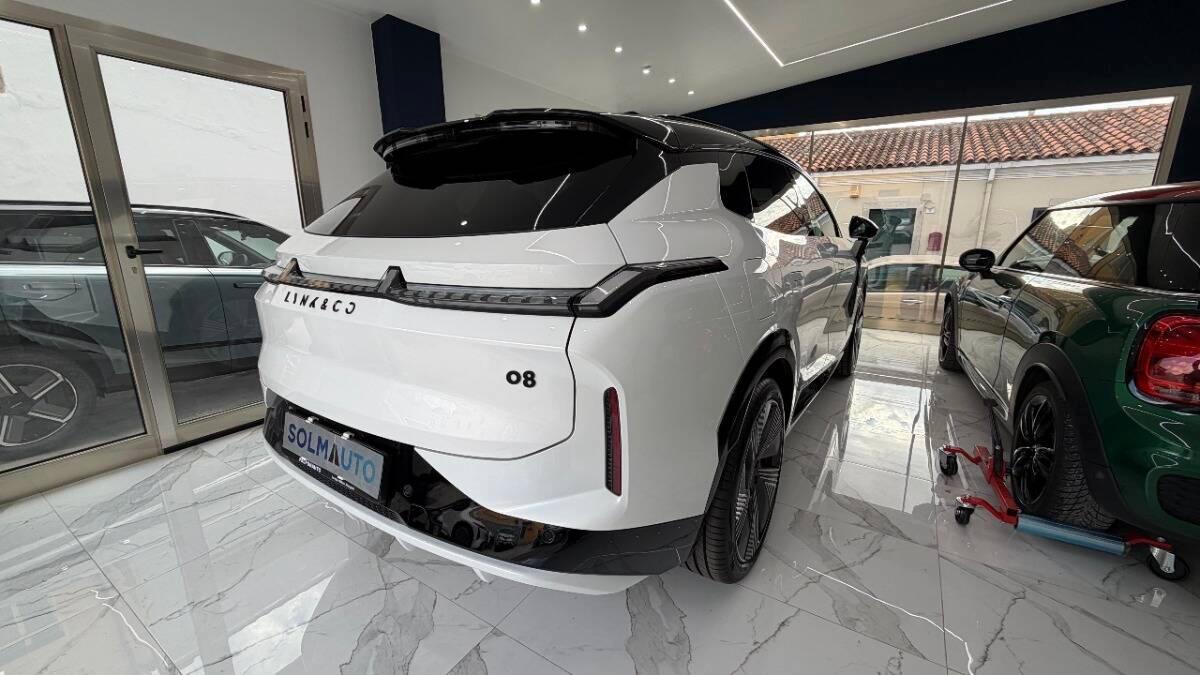 Lynk and Co 08 Lynk & co 1.5 phev Core auto