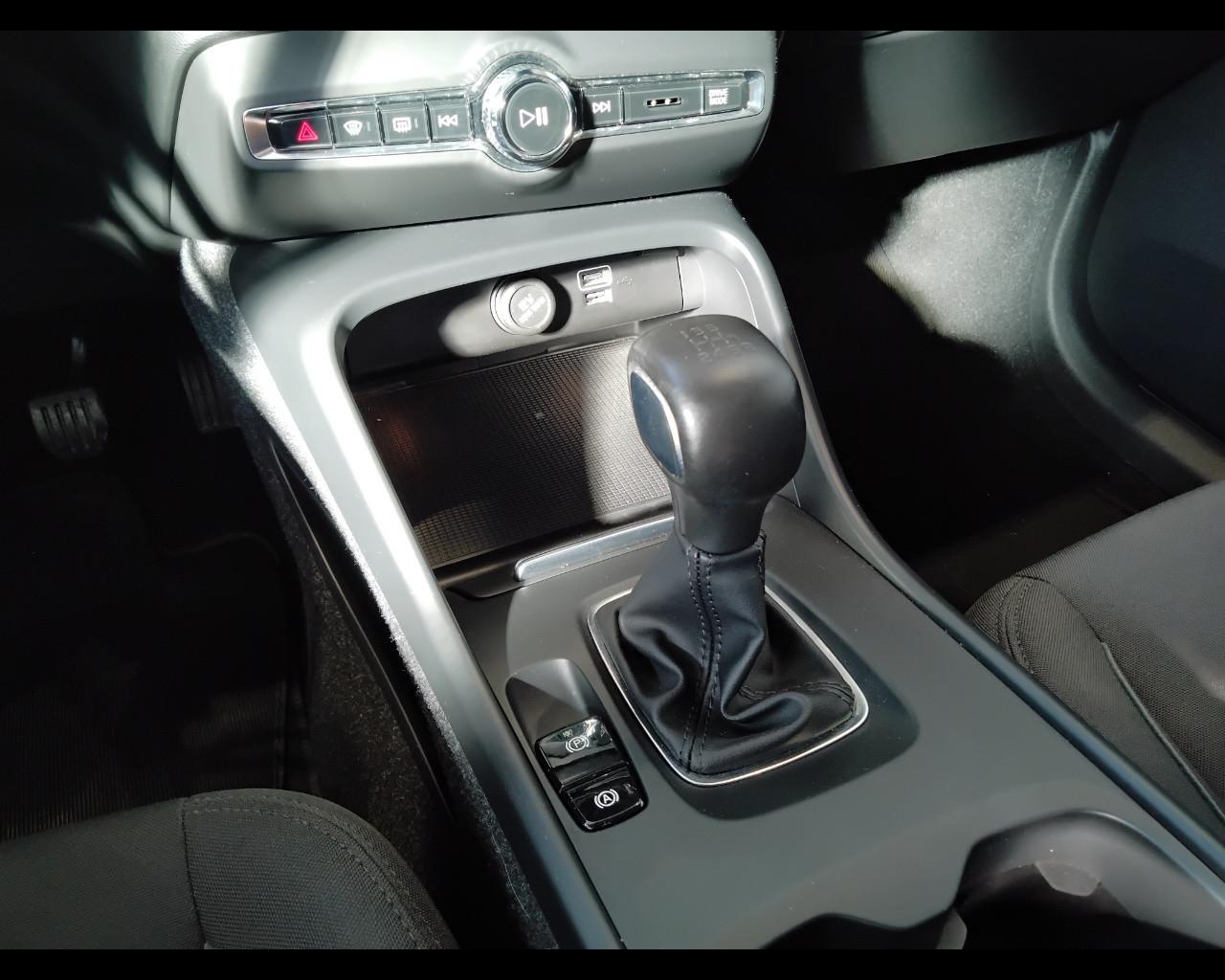 VOLVO XC40 - XC40 1.5 t2 Momentum my21