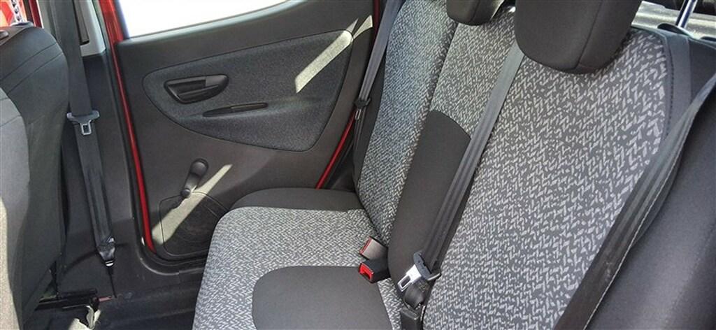 Lancia Ypsilon 5 Porte 1.0 FireFly Hybrid Silver