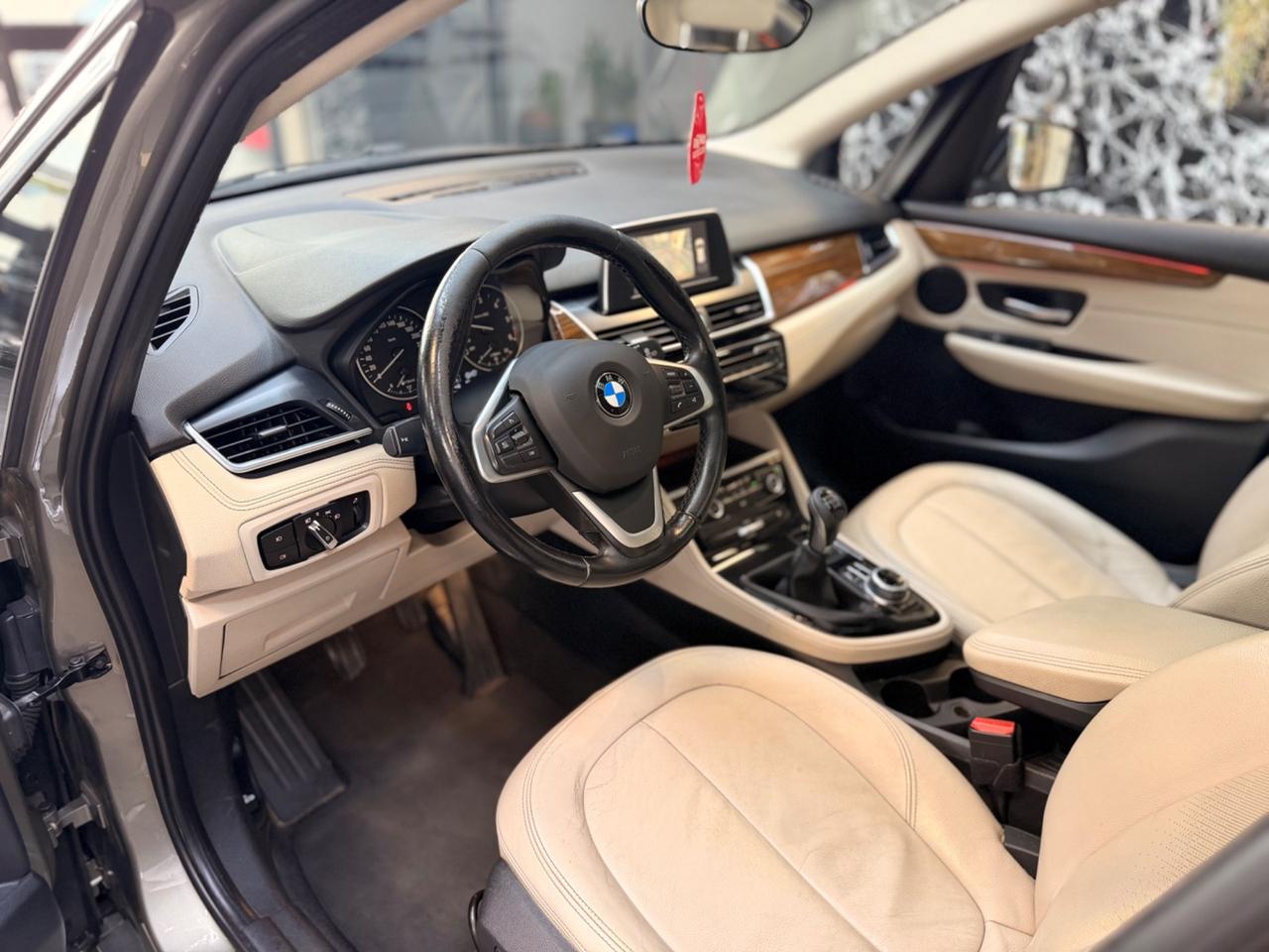 Bmw 216 216d Active Tourer Luxury