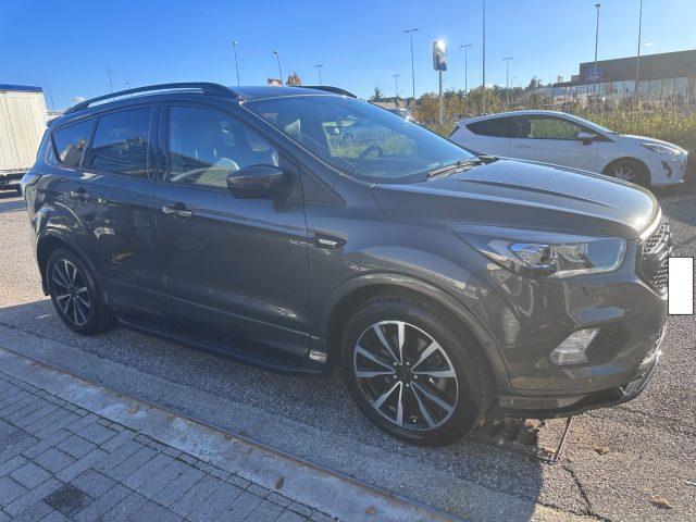 FORD Kuga 1.5 TDCI 120 CV ST-Line