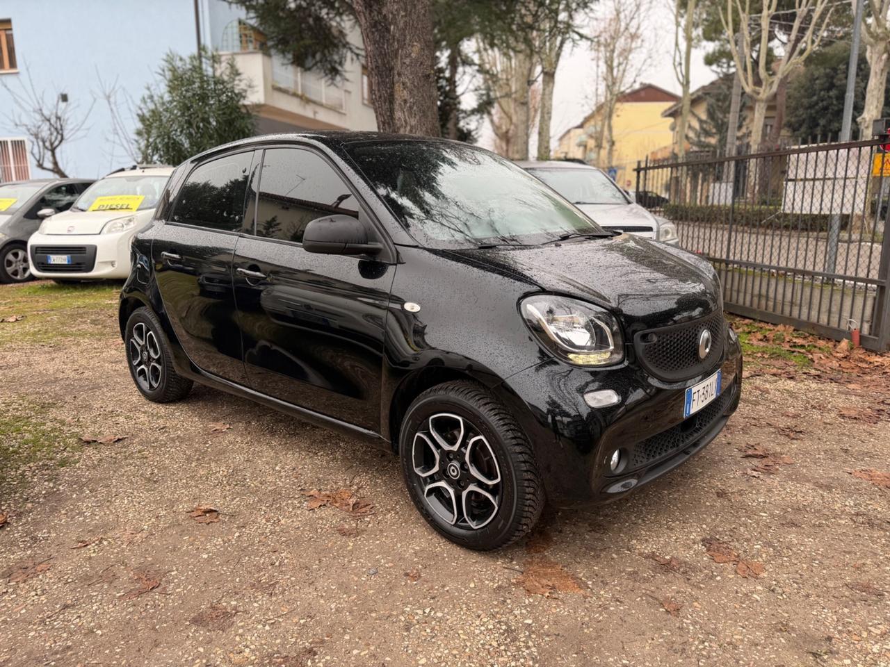 Smart ForFour 70 1.0 twinamic Passion NEOPATENTATI