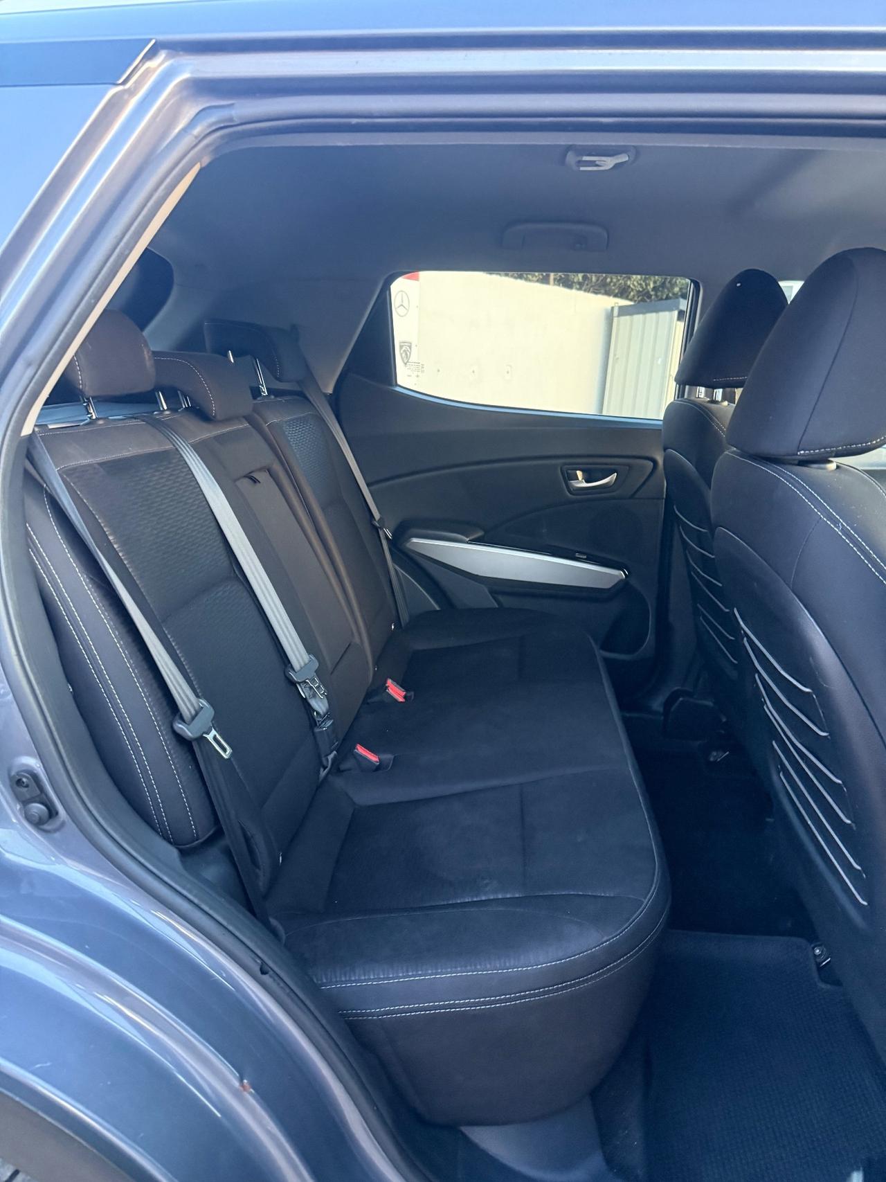 Ssangyong Tivoli 1.6d 4WD Go