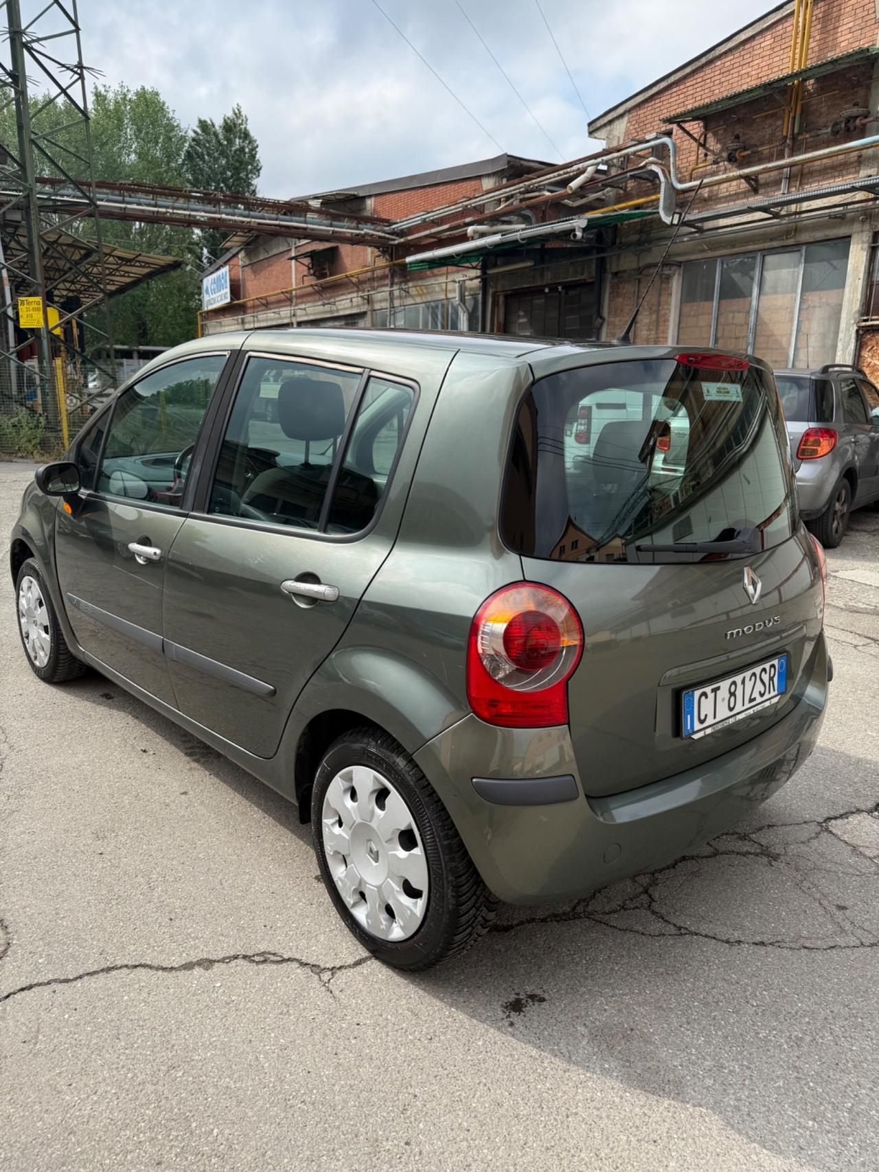 Renault Modus 1.2 16V Confort Dynamique