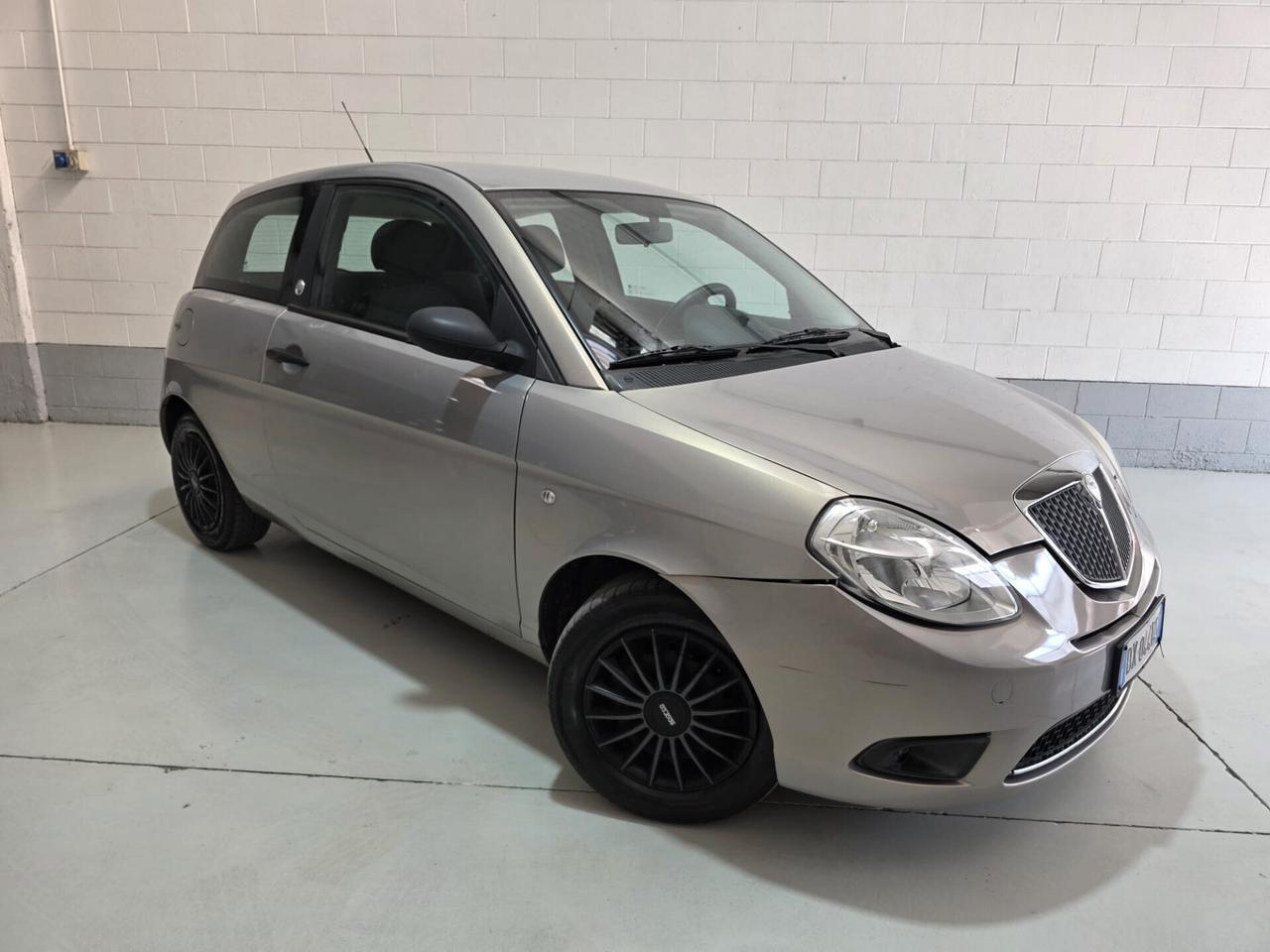 Lancia Ypsilon 1.4 Oro Ecochic GPL