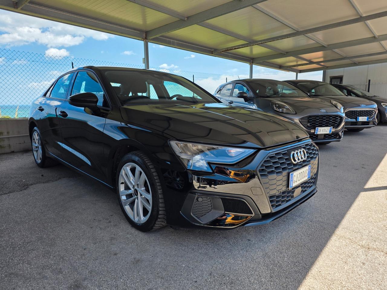 Audi A3 Sedan 35 TDI S tronic Business Advanced