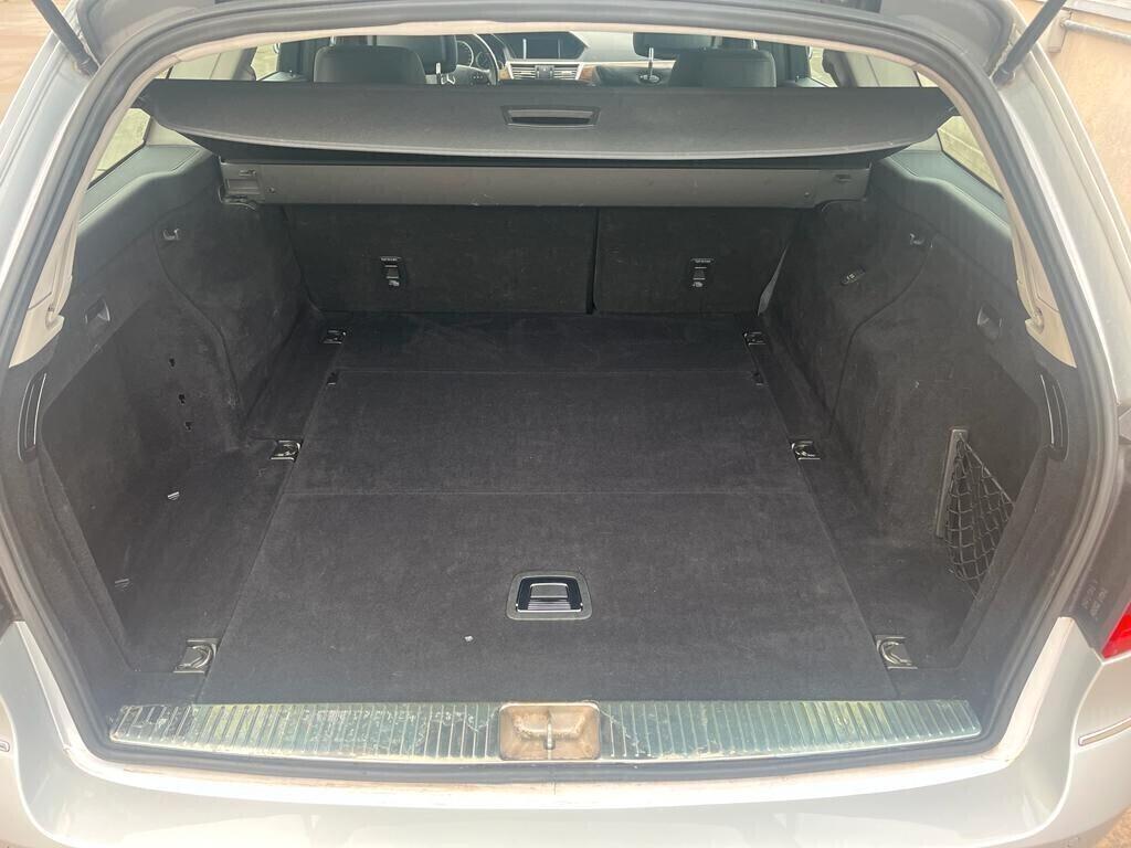 Mercedes-benz E 220 E 220 CDI S.W.MOTORE KM 100
