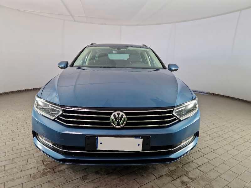 VOLKSWAGEN PASSAT VARIANT 2.0 TDI 110kW Business BMT DSG