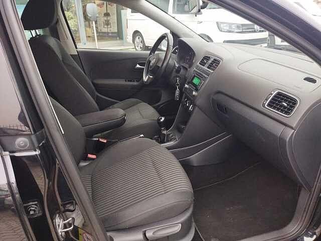 Volkswagen Polo 5ª serie 1.6 TDI 90CV DPF 5 porte Highline