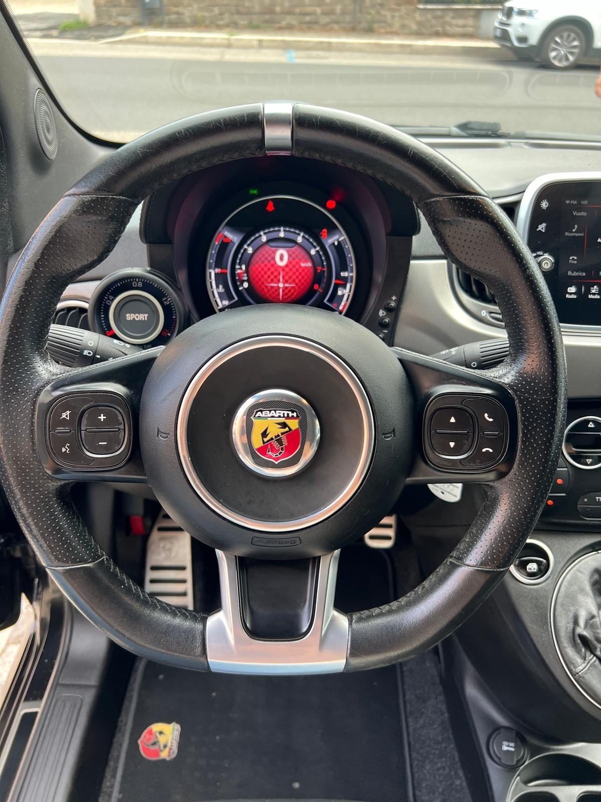 Abarth 595 1.4 Turbo T-Jet 160 CV Pista