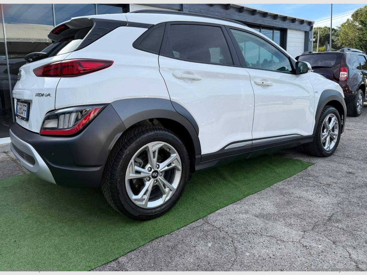 HYUNDAI Kona 1.6 CRDI Hybrid 48V iMT XTech