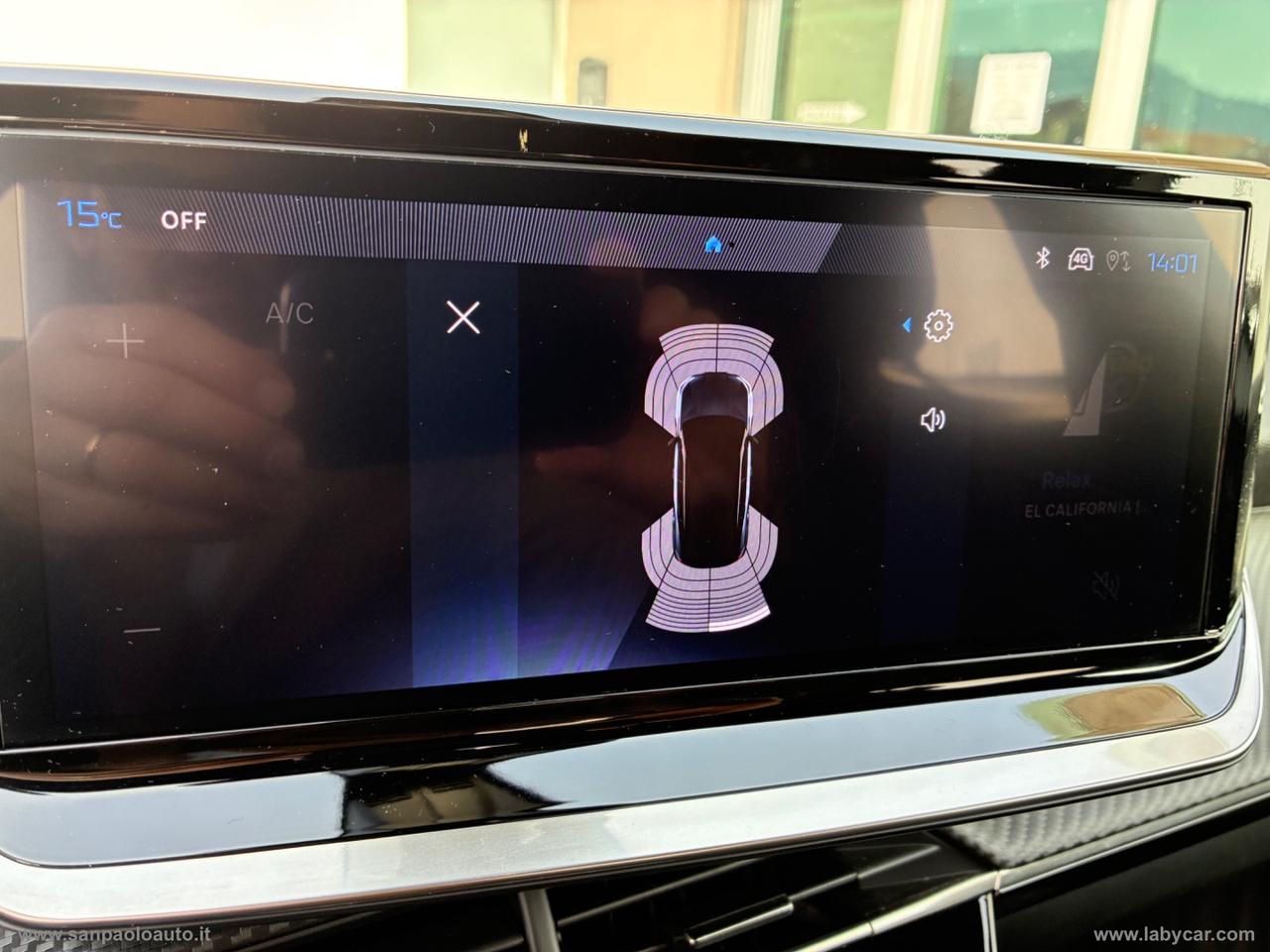 PEUGEOT 2008 PureTech 100 S&S Allure