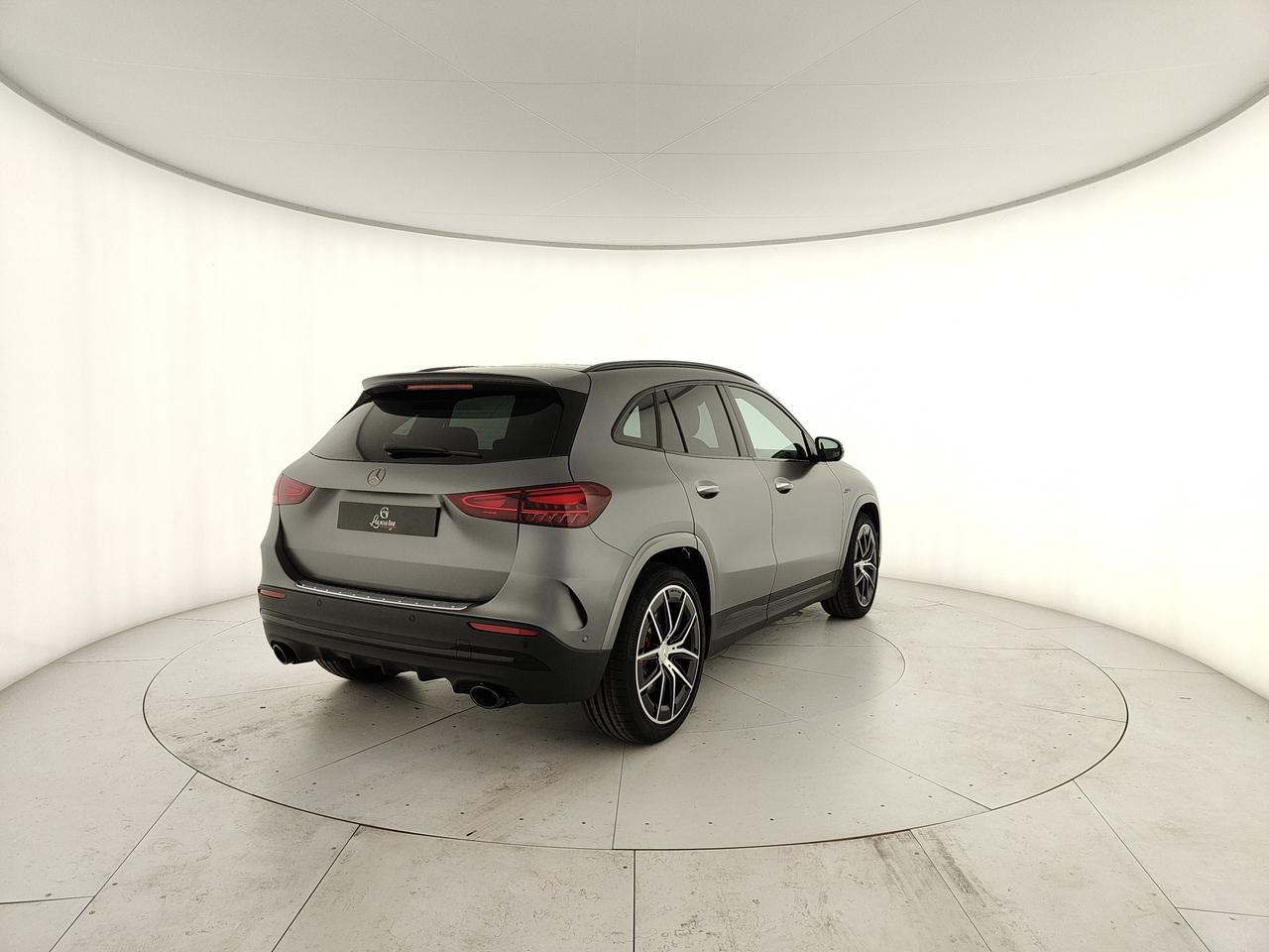 Mercedes-Benz Mercedes-AMG GLA 35 4MATIC