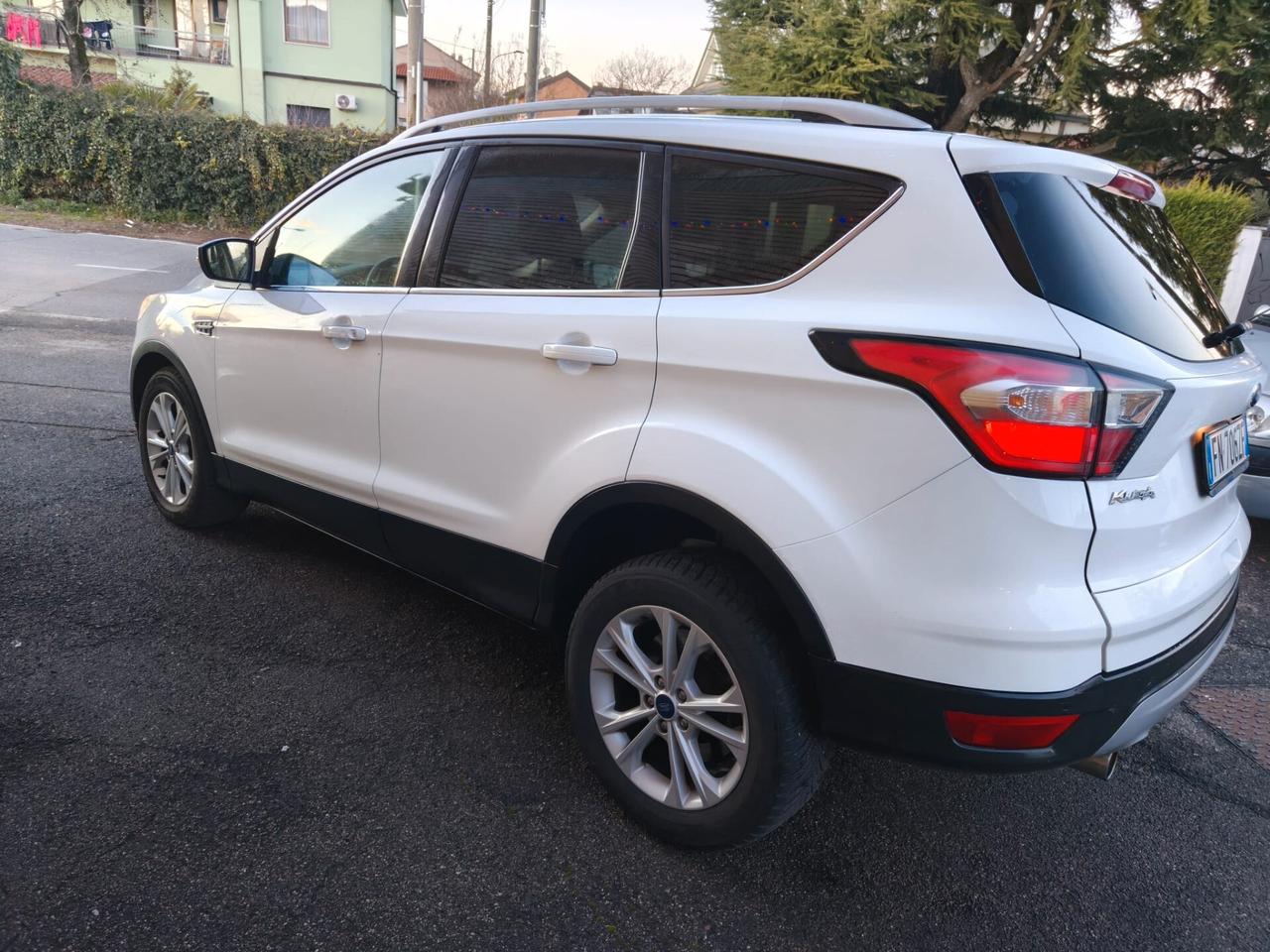 Ford Kuga 1.5 EcoBoost 120 CV S&S 2WD Titanium