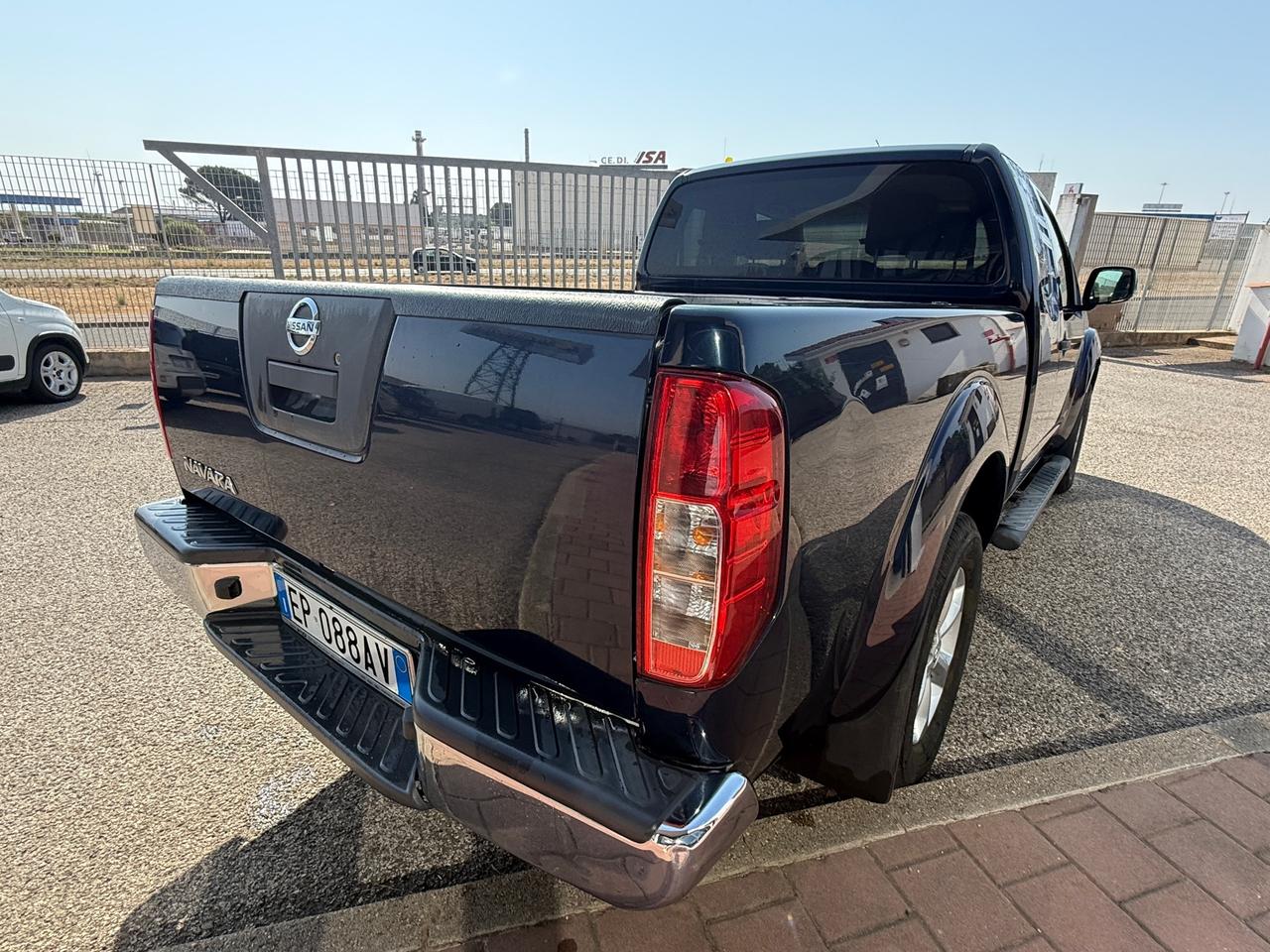 Nissan Navara 2.5 dCi 190CV 2 porte King Cab LE