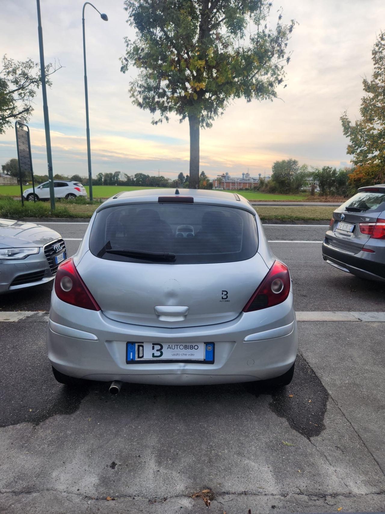 Opel Corsa 1.2 80CV 3 porte GPL-TECH Enjoy