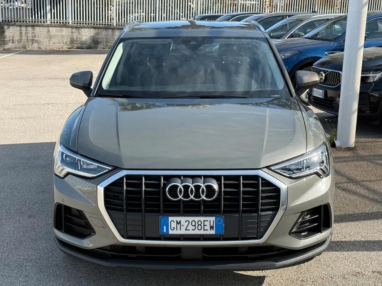 Audi Q3 35 TDI S tronic Business Advanced FARI MATRIX