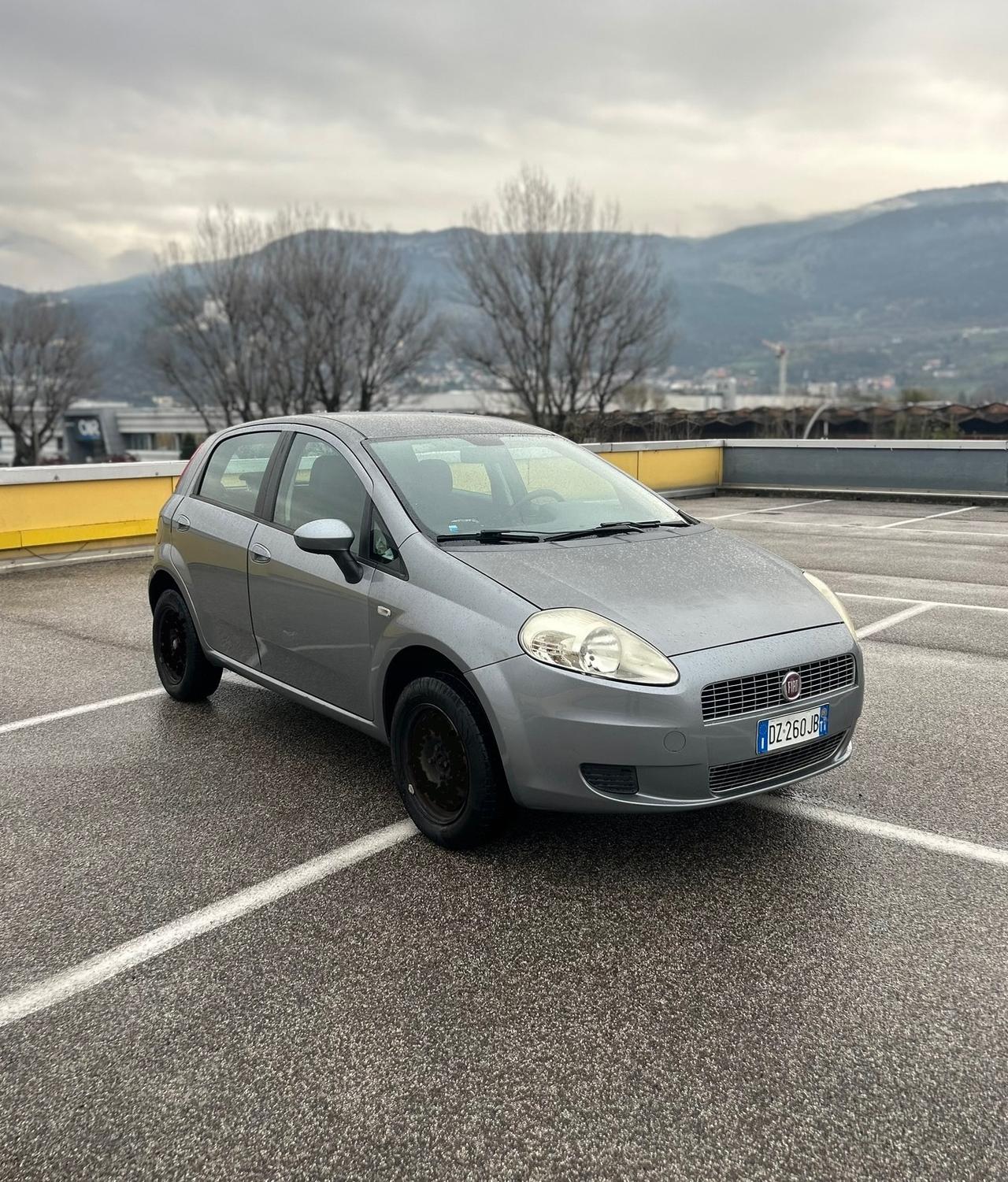 Fiat Grande Punto Dynamic Neopatentati 2009