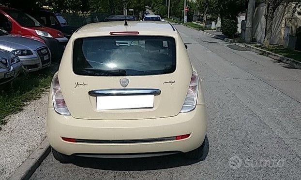 Lancia Ypsilon 1.3 MJT 90CV Oro