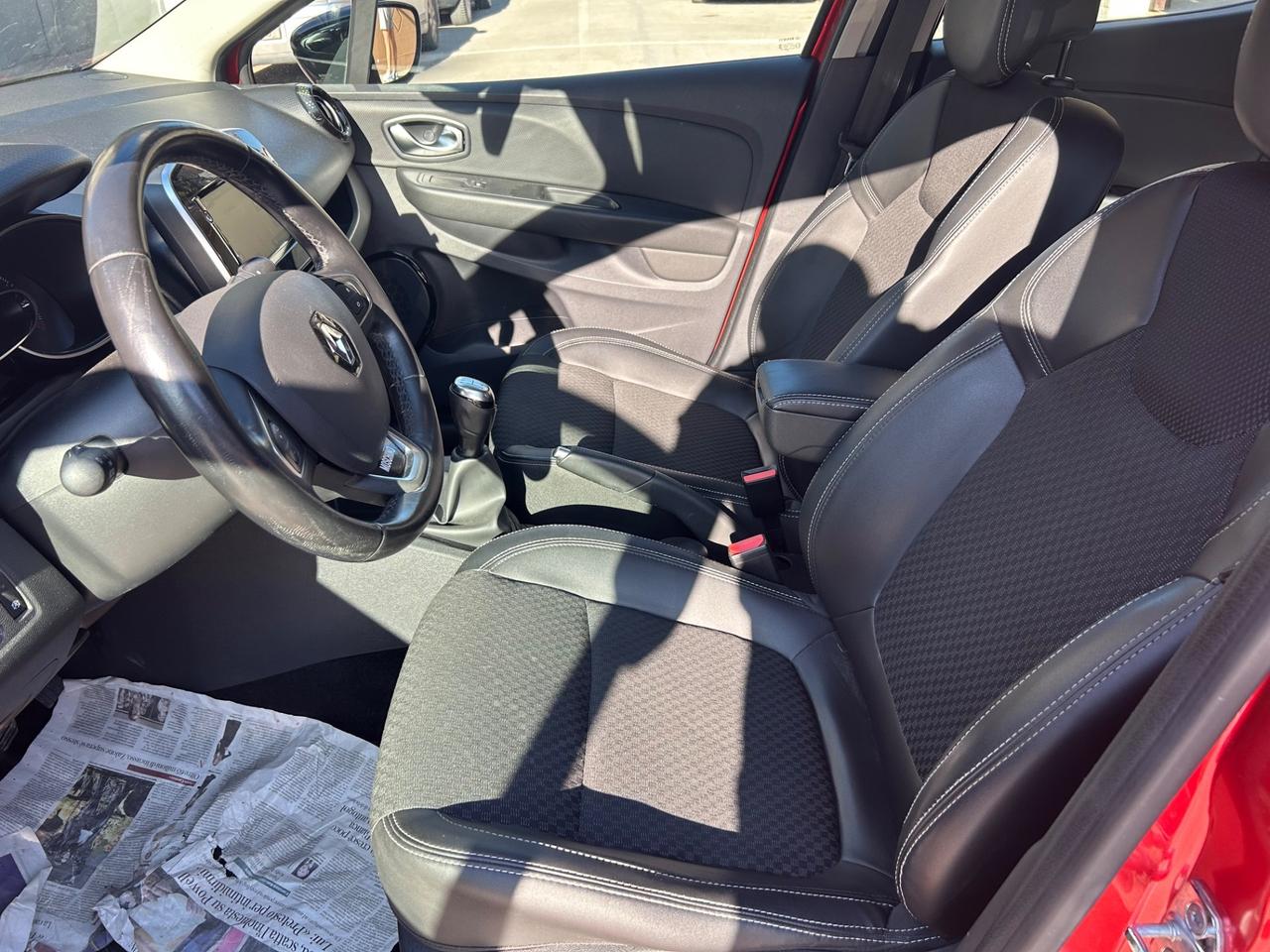 Renault Clio dCi 8V 90 CV 5 porte Moschino Life