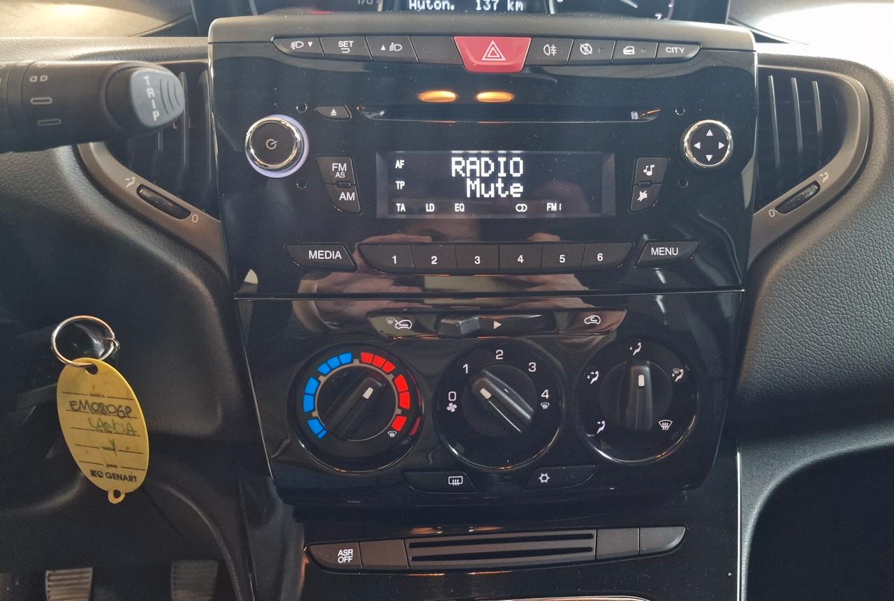 Lancia Ypsilon 1.2 69 CV 5 porte S&S Platinum