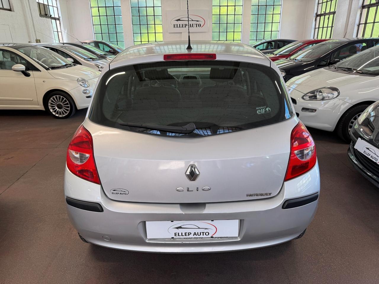 Renault Clio 1.2 OK NEOPATENTATI - UNIPROPR.
