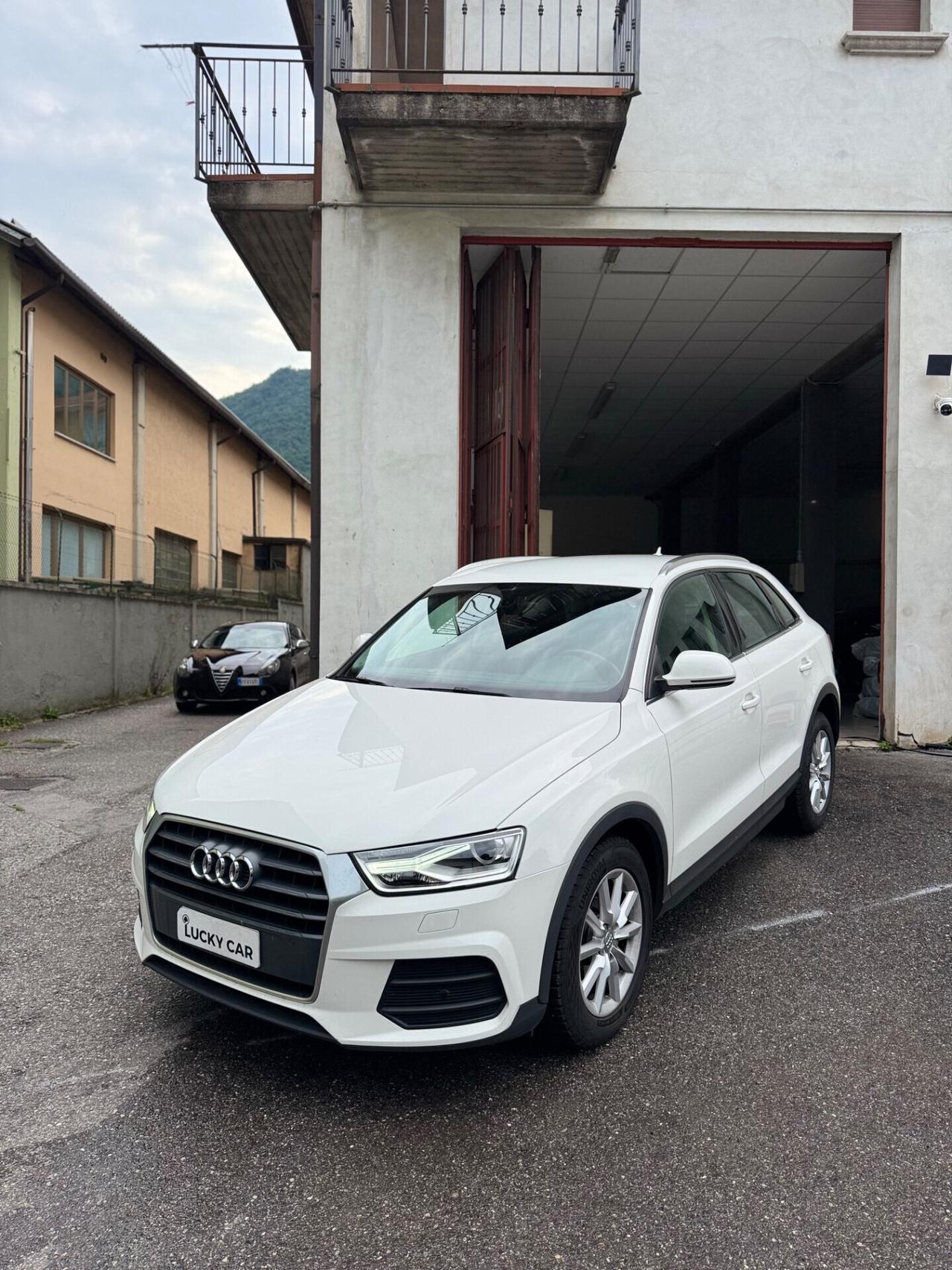 Audi Q3 2.0 TDI 150 CV Sport