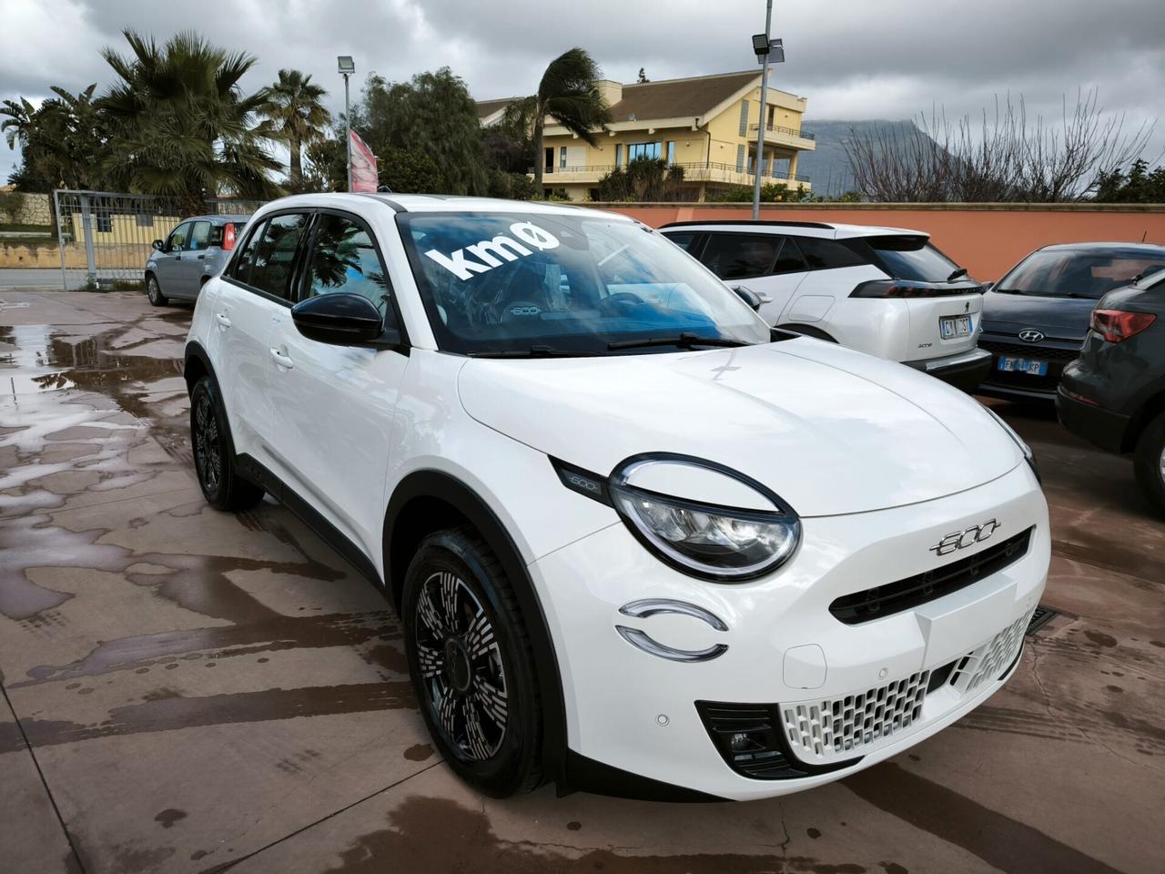 Fiat 600 Hybrid 110 CV DCT MHEV Serie Speciale Icon