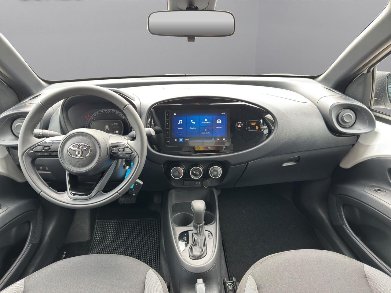 Toyota Aygo X - MY '24 5 porte ACTIVE 1.0 VVT-i