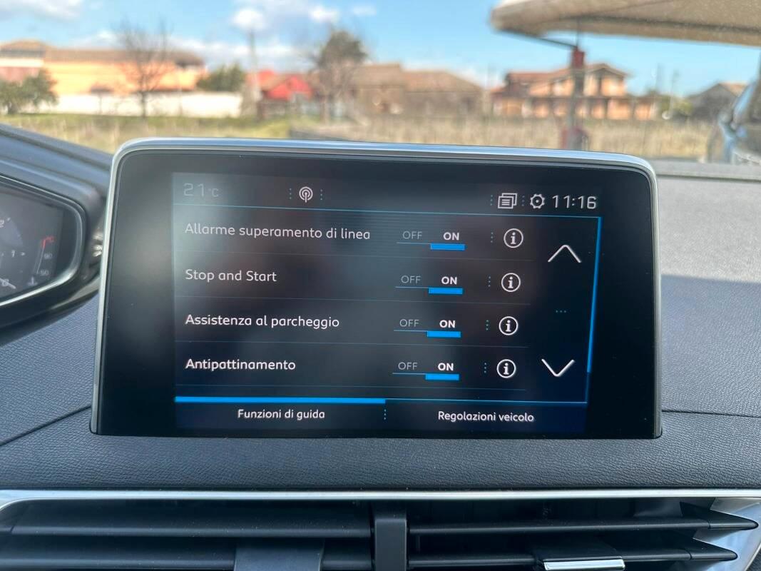 Peugeot 3008 1.5 bluehdi GT Line s&s 130cv