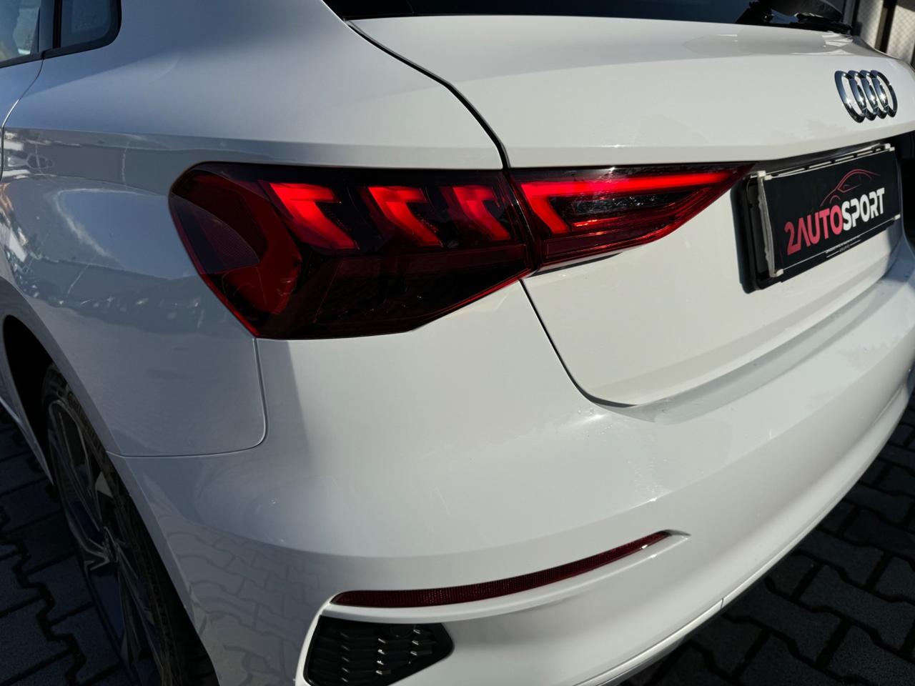 AUDÌ A3 SPORTBACK SLINE IBRIDA E TRON AUTOMATICA 204cv 2021