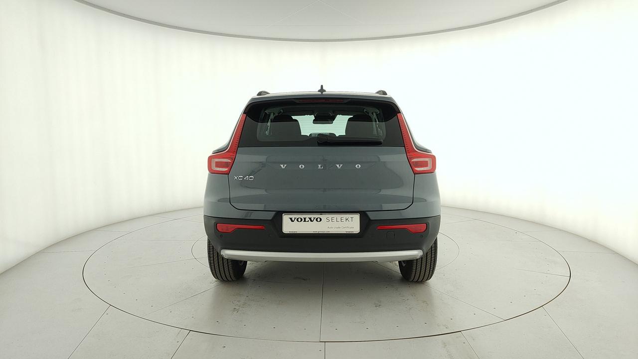 VOLVO XC40 1.5 t2 Essential