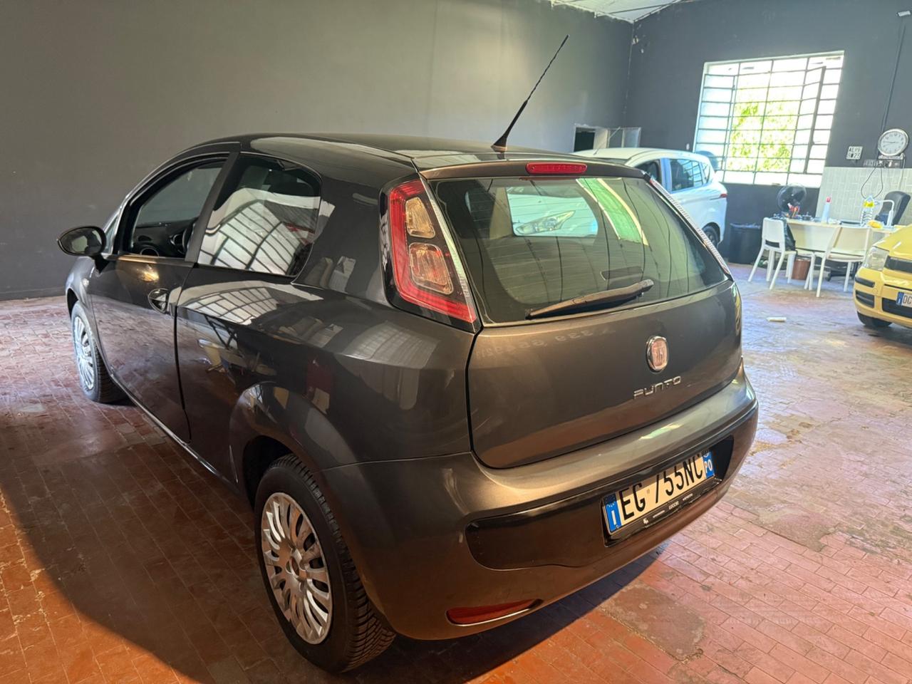 Fiat Punto Evo 1.4 3p. S&S Dynamic 69CV Ok Neopatentati