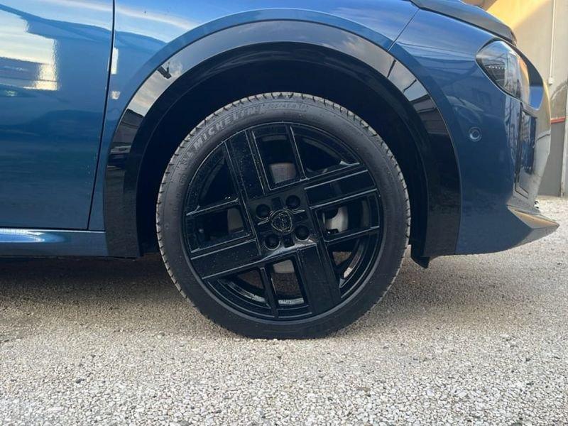 Lancia Ypsilon Nuova 100% Elettrica LX