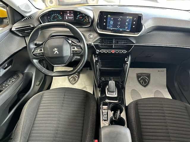 Peugeot 208 motore elettrico 136 CV 5 porte Active Pack