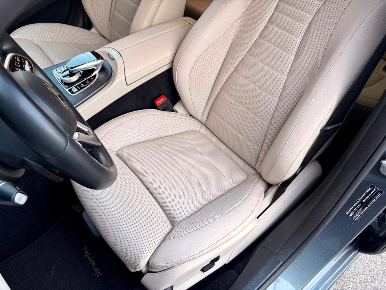 Mercedes-benz E 220 4 MATIC BOOK MERCEDES SEDILI CLIMATIZZATI