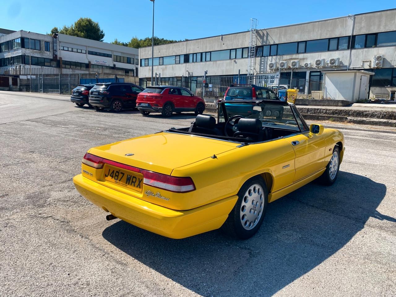 Alfa Romeo DUETTO SPIDER