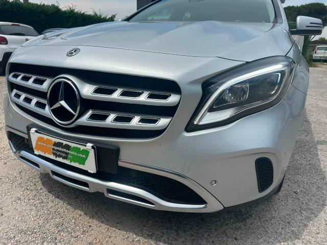 MERCEDES-BENZ GLA 200 d Automatic Sport