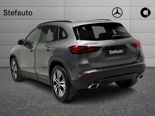 MERCEDES-BENZ GLA 200 d Automatic Progressive Advanced