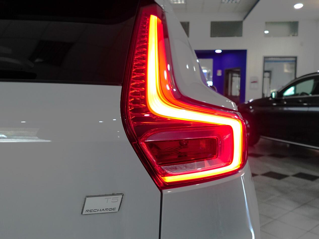 Volvo XC40 1.5 BZ T5 262 CV PHEV INSCRIPTION EXPRESSION