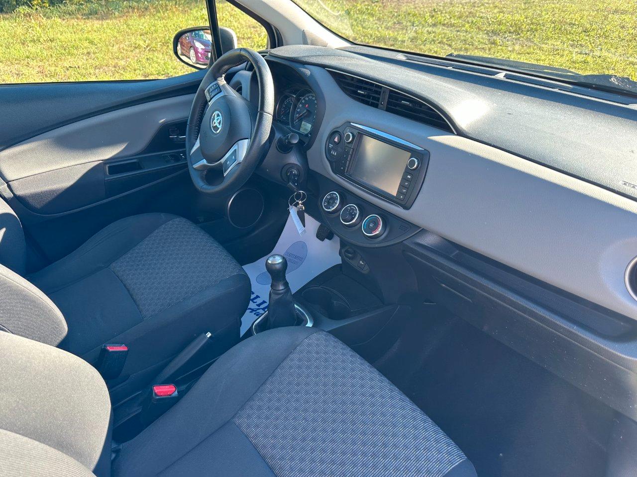 Toyota Yaris 5 Porte Yaris 5p 1.0 Active