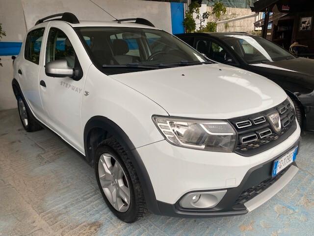 Dacia Sandero 0.9 TCe 12V TurboGPL 90CV Start&Stop Lauréate