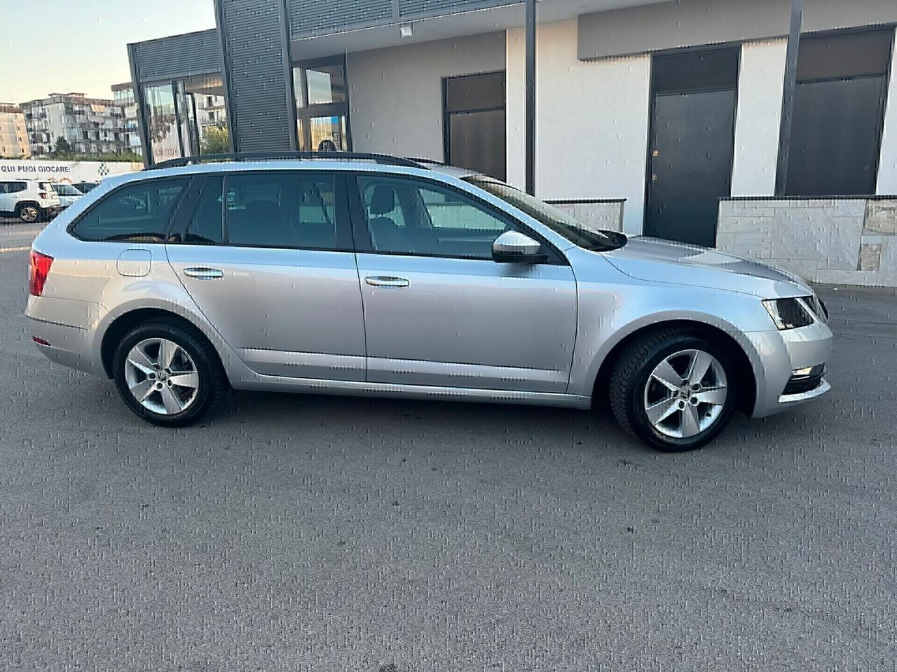 Skoda Octavia 1.6 TDI CR 115 CV DSG Wagon Executive